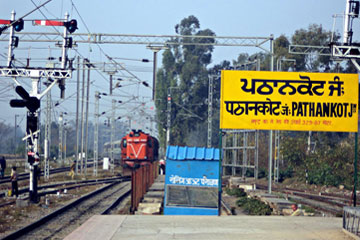 Amritsar to Pathankot One Way Taxi